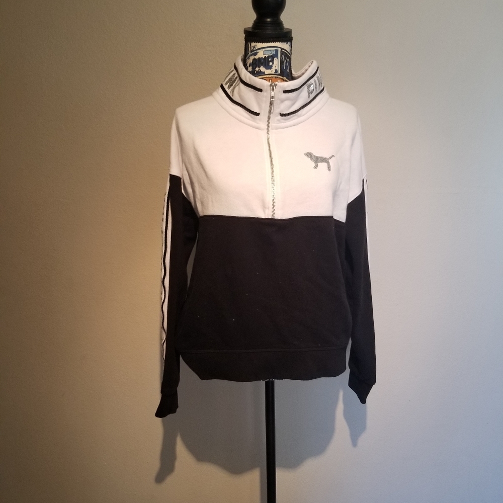 PINK Victoria's Secret Black and White Half-Zip Pullover Sweater